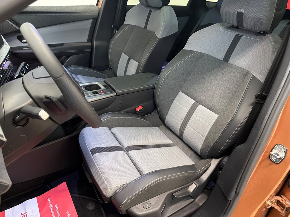 Opel Grandland-e 73 GS 5d