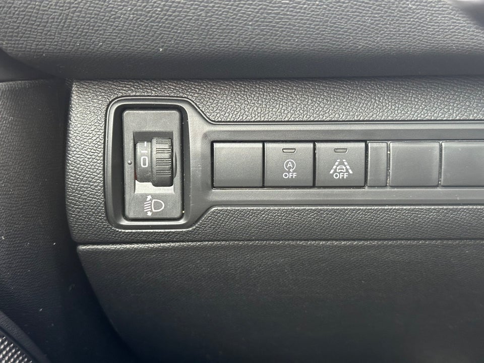 Peugeot 308 1,2 e-THP 130 Allure Sky SW 5d