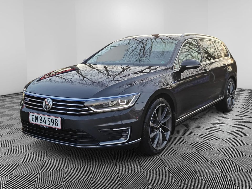 VW Passat 1,4 GTE Variant DSG 5d