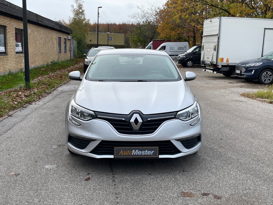 Renault Megane IV 1,2 TCe 100 Life Sport Tourer 5d