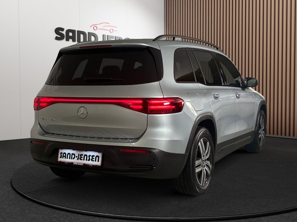 Mercedes EQB250+ Electric Art 5d