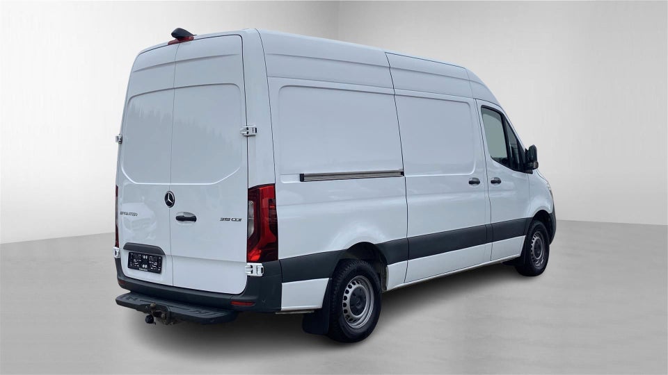 Mercedes Sprinter 319 2,0 CDi A2 Kassevogn aut. RWD