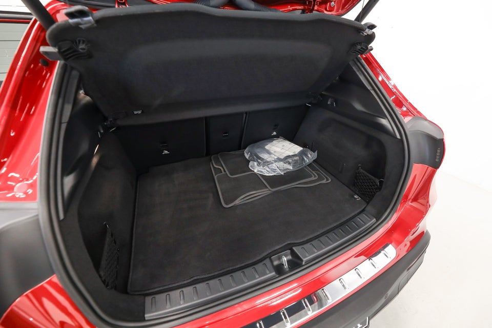 Mercedes EQA250+ AMG Advance 5d