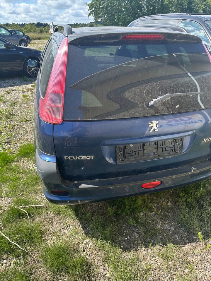 Peugeot 206 1,4 HDi XR stc. 5d