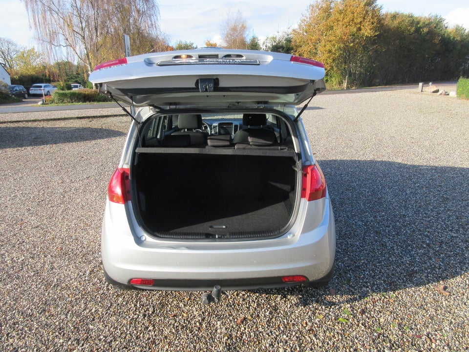 Kia Venga 1,4 CRDi 90 Motion+ 5d