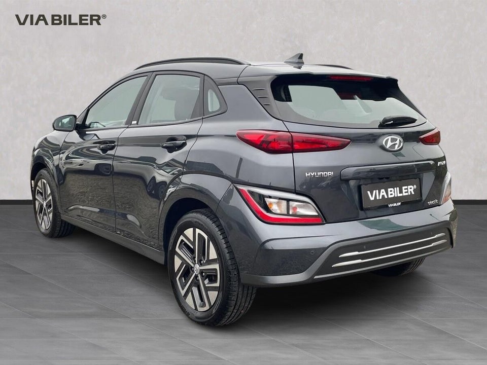 Hyundai Kona 64 EV Select 5d