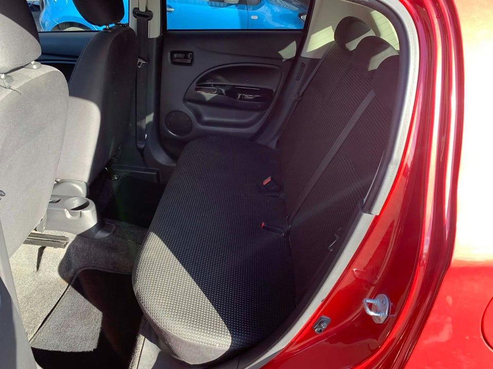 Mitsubishi Space Star 1,2 Intense 5d