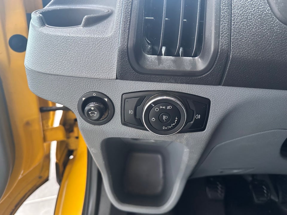 Ford Transit 350 L3 Chassis 2,0 TDCi 130 Trend H1 RWD