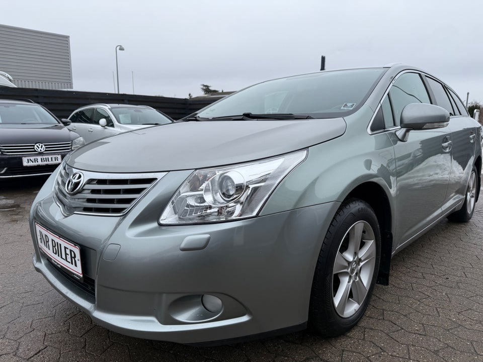 Toyota Avensis 1,6 VVT-i T2 stc. 5d