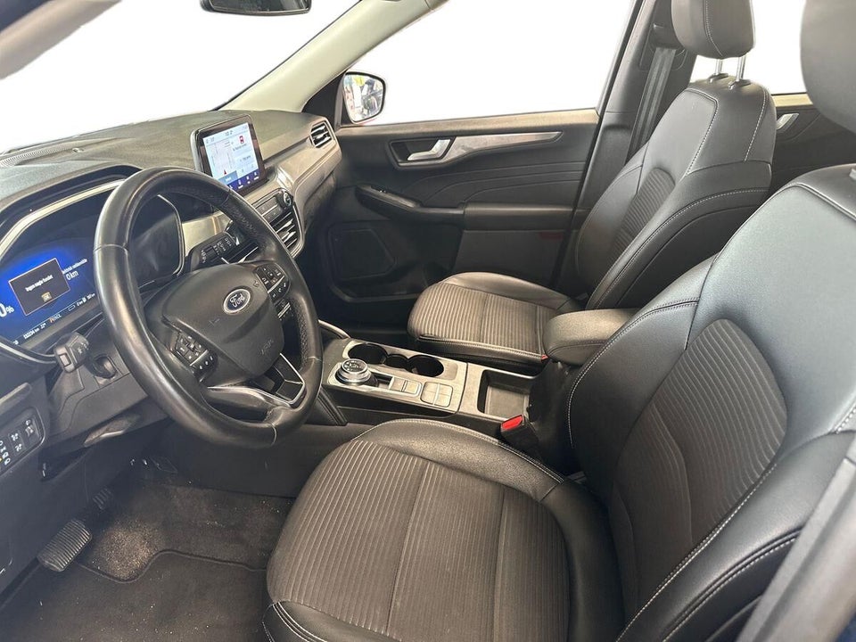 Ford Kuga 2,5 PHEV Titanium X CVT 5d