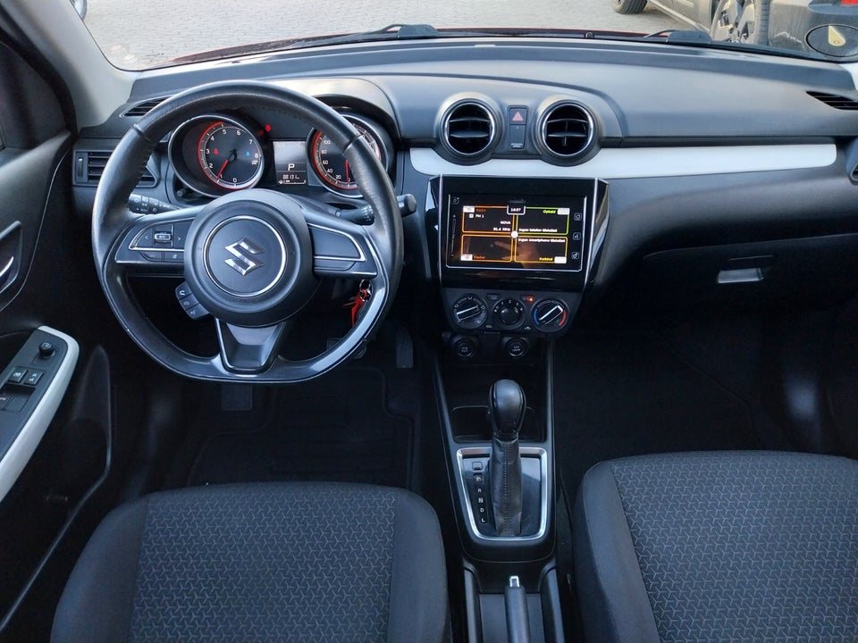 Suzuki Swift 1,2 Dualjet Action CVT 5d