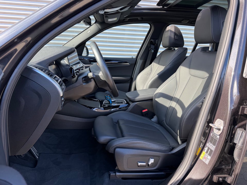 BMW iX3 Charged M-Sport 5d