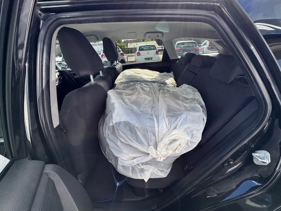 Toyota Auris 1,8 Hybrid H2 Comfort Touring Sports CVT 5d