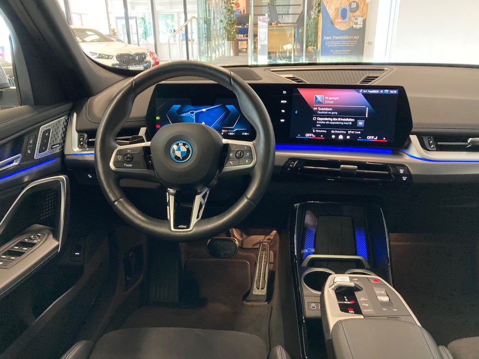 BMW iX1 xDrive30 M-Sport 5d