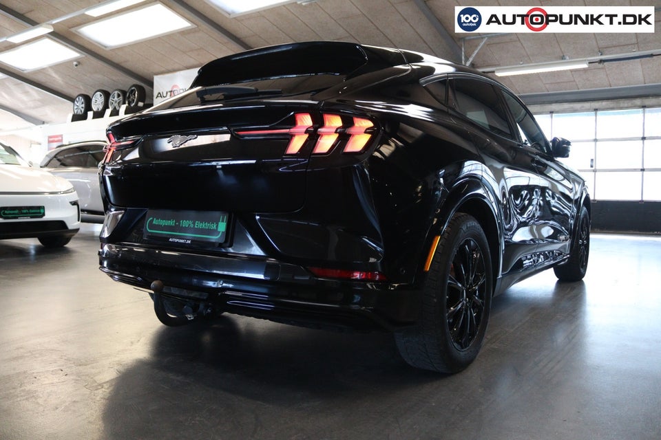 Ford Mustang Mach-E 88 Premium Extended Range 5d
