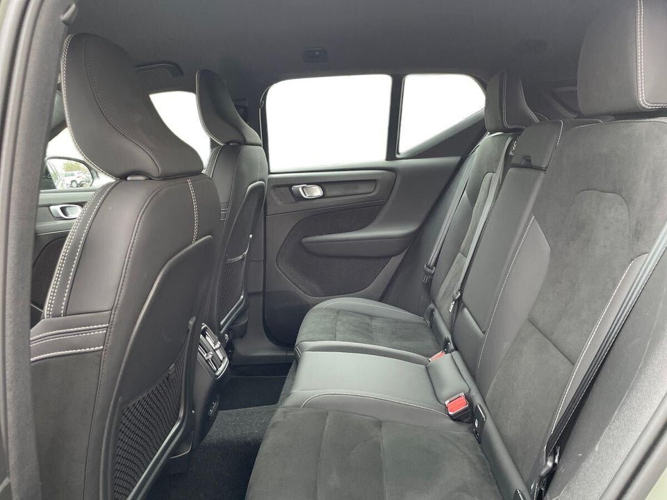 Volvo XC40 ReCharge Extended Range Core 5d