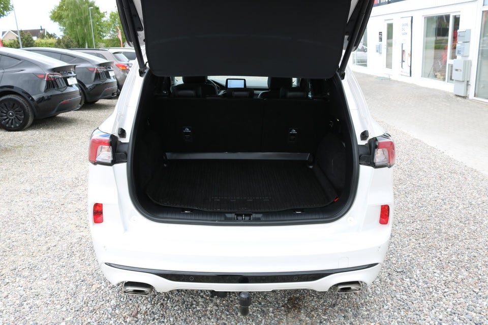 Ford Kuga 2,5 PHEV Vignale CVT 5d