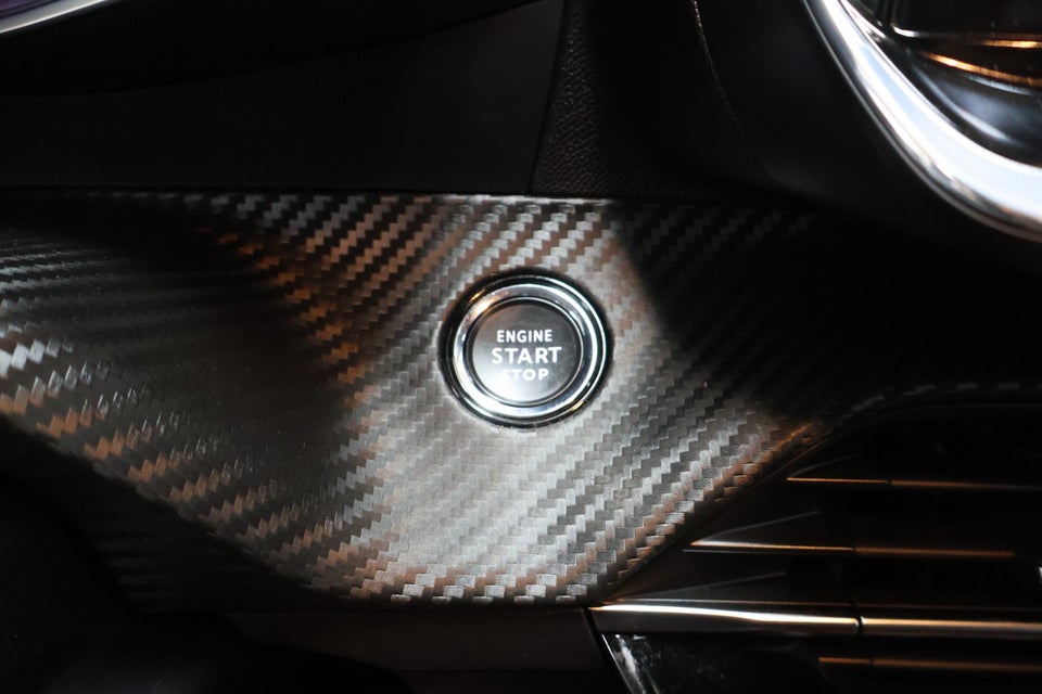 Peugeot 208 1,2 PureTech 100 Platin Sport 5d