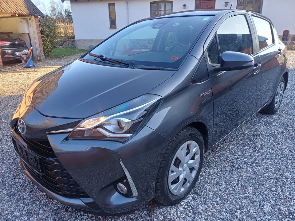 Toyota Yaris 1,5 Hybrid H2 e-CVT 5d