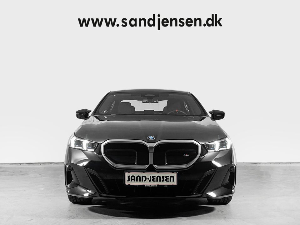 BMW i5 M60 M-Sport xDrive 4d