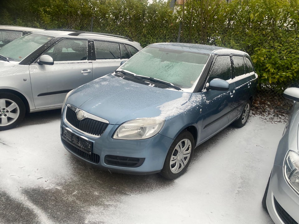 Skoda Fabia 1,4 16V Ambiente Combi 5d