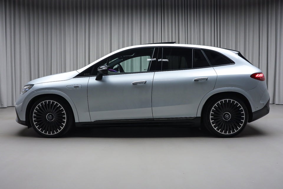Mercedes EQE53 SUV AMG 4Matic+ 5d