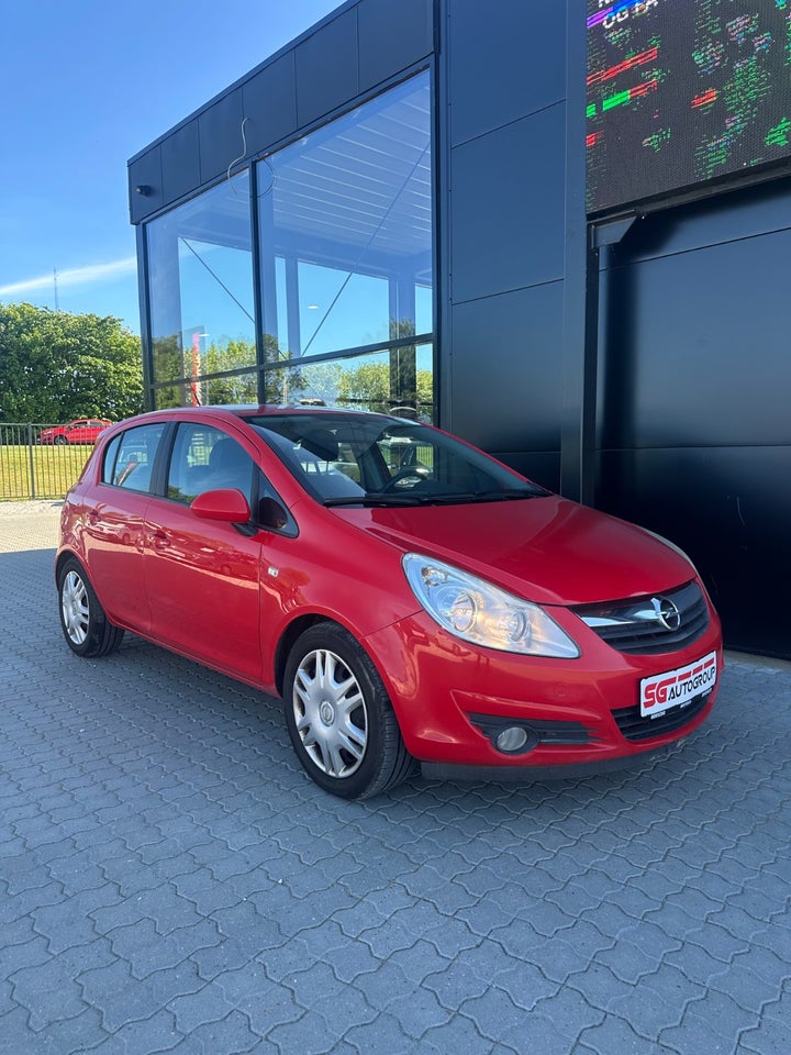 Opel Corsa 1,4 16V Cosmo 5d