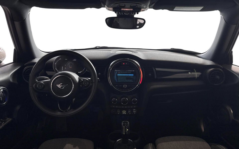 MINI Cooper SE Trim M Greenwich 3d