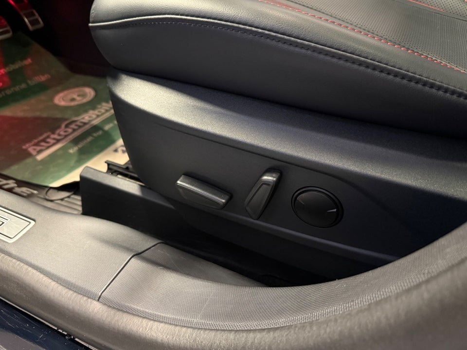 Ford Mustang Mach-E 98 Extended Range AWD 5d