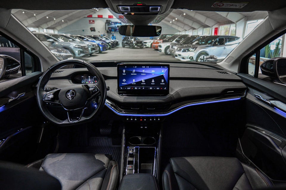 Skoda Enyaq 80 iV Selection Suite 5d