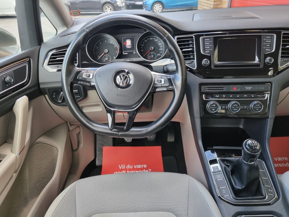 VW Golf Sportsvan 1,4 TSi 125 Highline BMT 5d