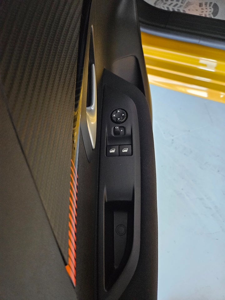 Peugeot 208 1,2 PureTech 75 Active 5d