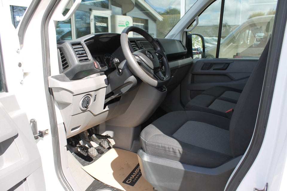 VW Crafter 35 2,0 TDi 177 Db.Kab m/lad L3