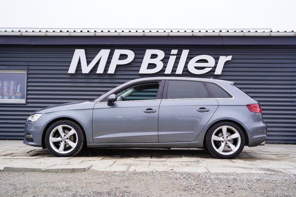 Audi A3 2,0 TDi 150 Ambiente Sportback S-tr. 5d