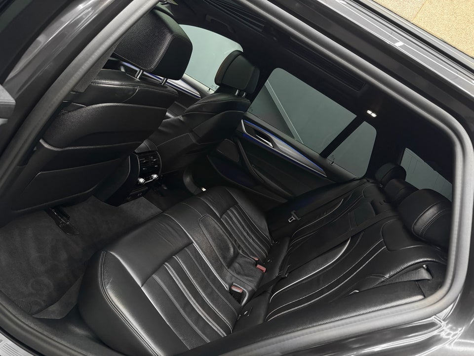 BMW 530d 3,0 Touring M-Sport xDrive aut. 5d