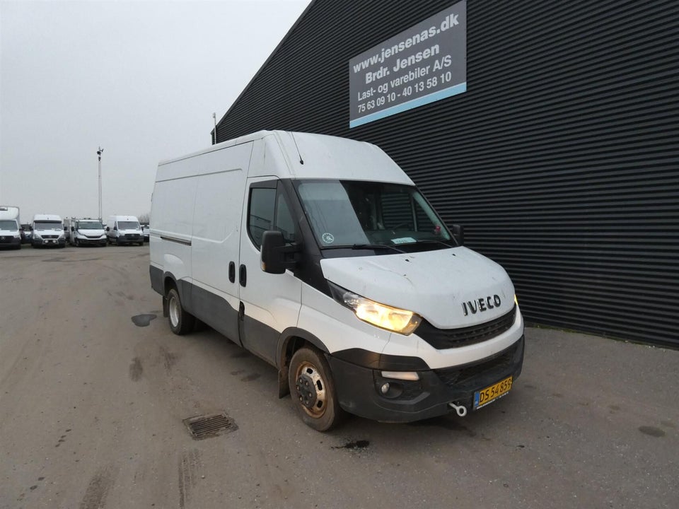 Iveco Daily 3,0 35C18 12m³ Van