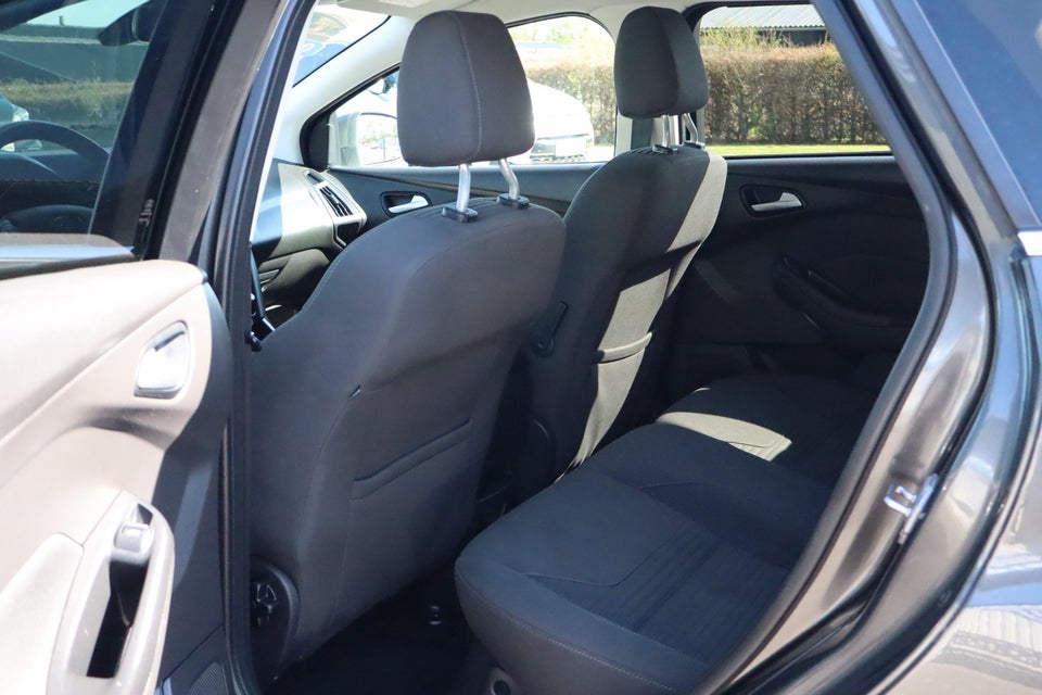 Ford Focus 1,0 SCTi 125 Titanium stc. 5d