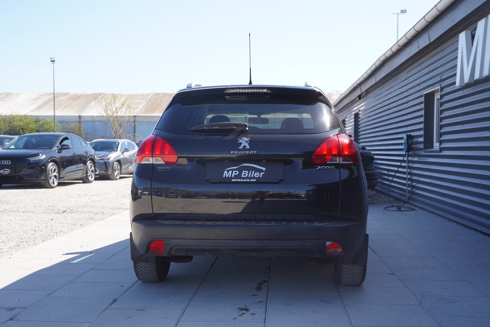 Peugeot 2008 1,2 VTi 82 Allure 5d