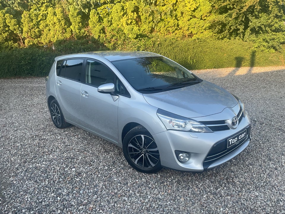 Toyota Verso 1,8 VVT-i T2 Premium 7prs 5d