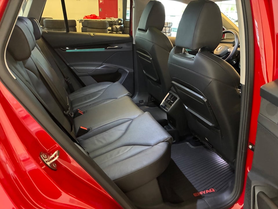 Skoda Enyaq 80 iV Design Selection Suite 5d
