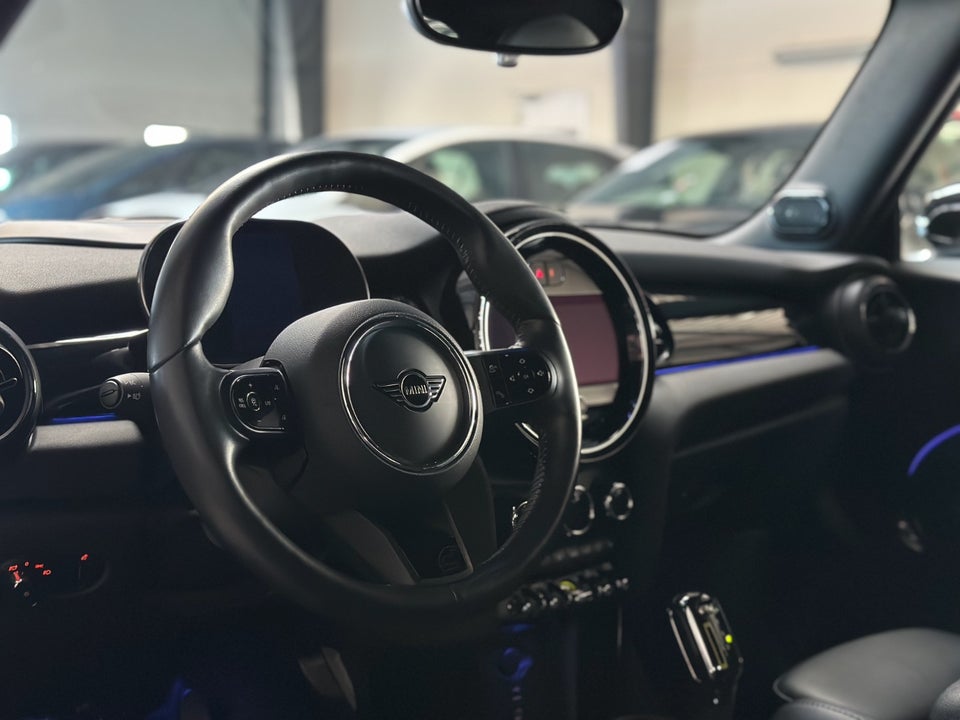 MINI Cooper SE Cabriolet 2d