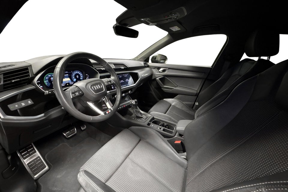 Audi Q3 45 TFSi e S-line plus Sportback S-tr. 5d