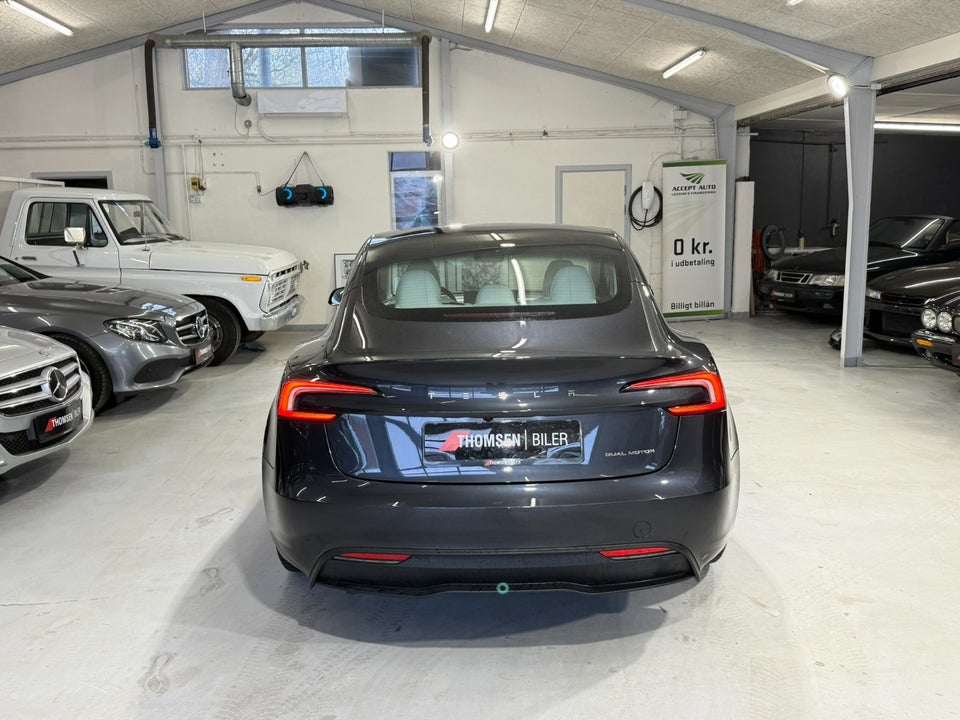 Tesla Model 3 Long Range AWD 4d