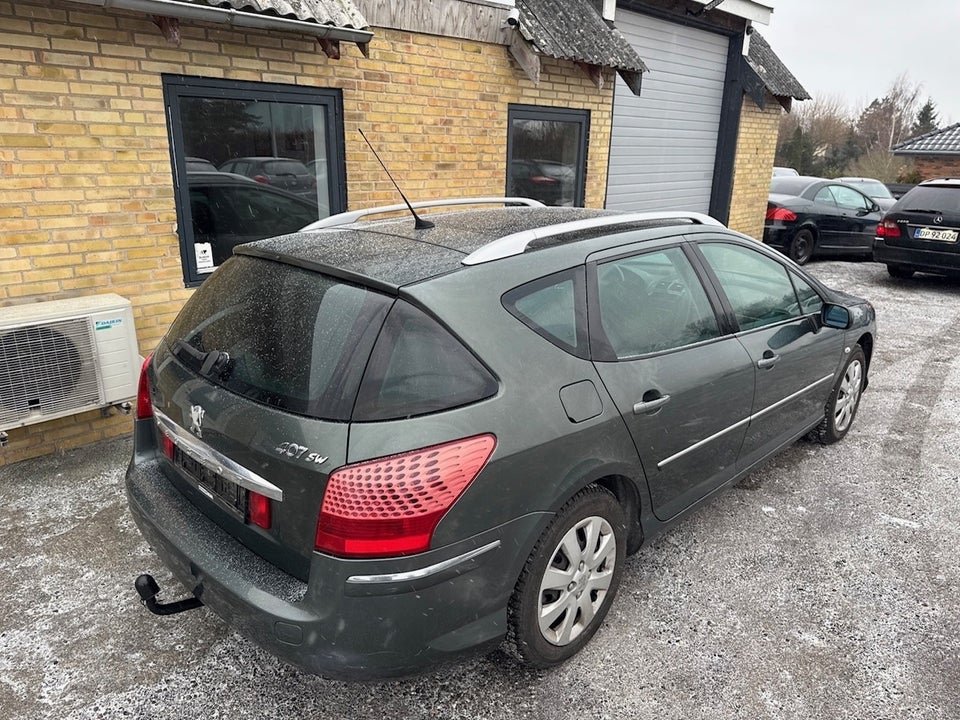 Peugeot 407 1,6 HDi 109 Premium SW 5d