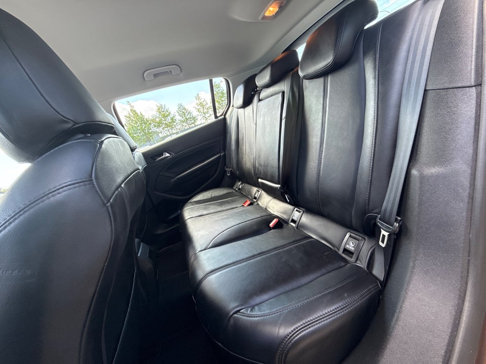 Peugeot 308 1,6 THP 125 Active 5d