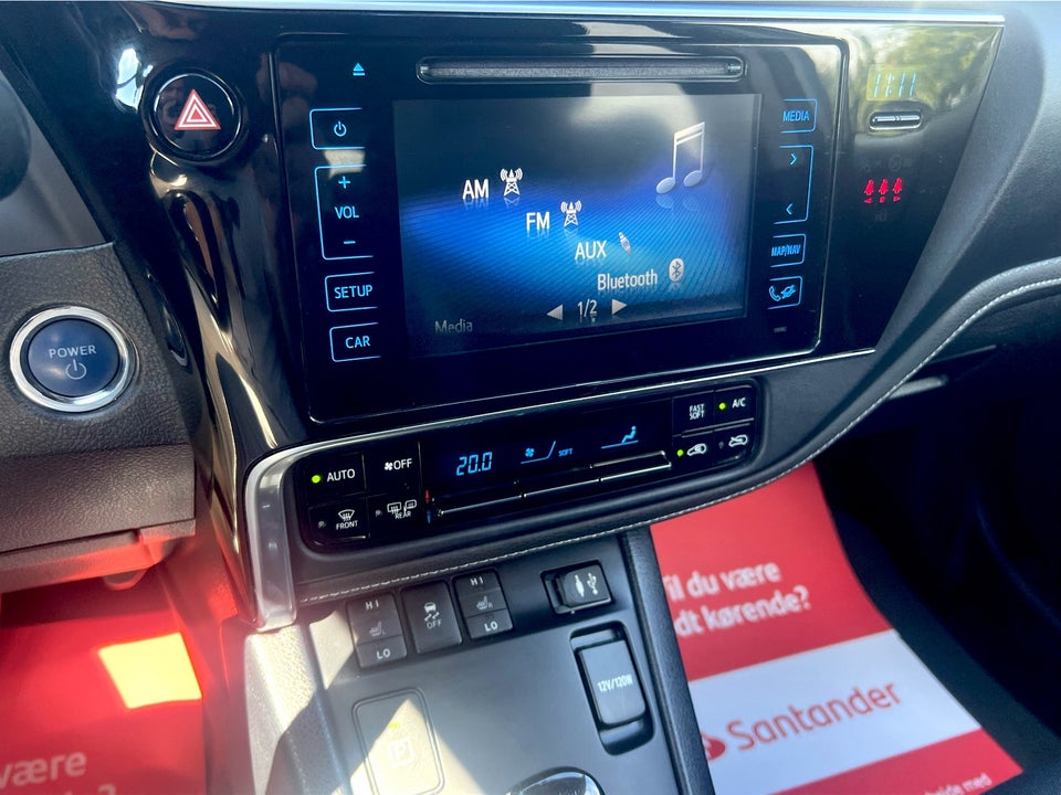 Toyota Auris 1,8 Hybrid H2 Comfort CVT 5d