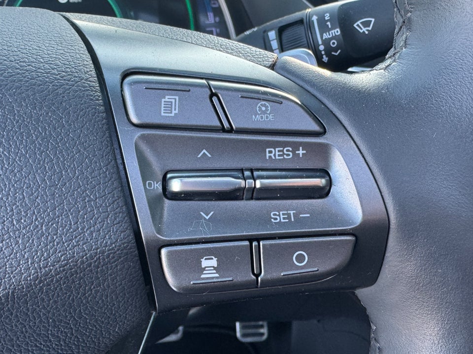 Hyundai Ioniq 1,6 PHEV Premium+ DCT 5d