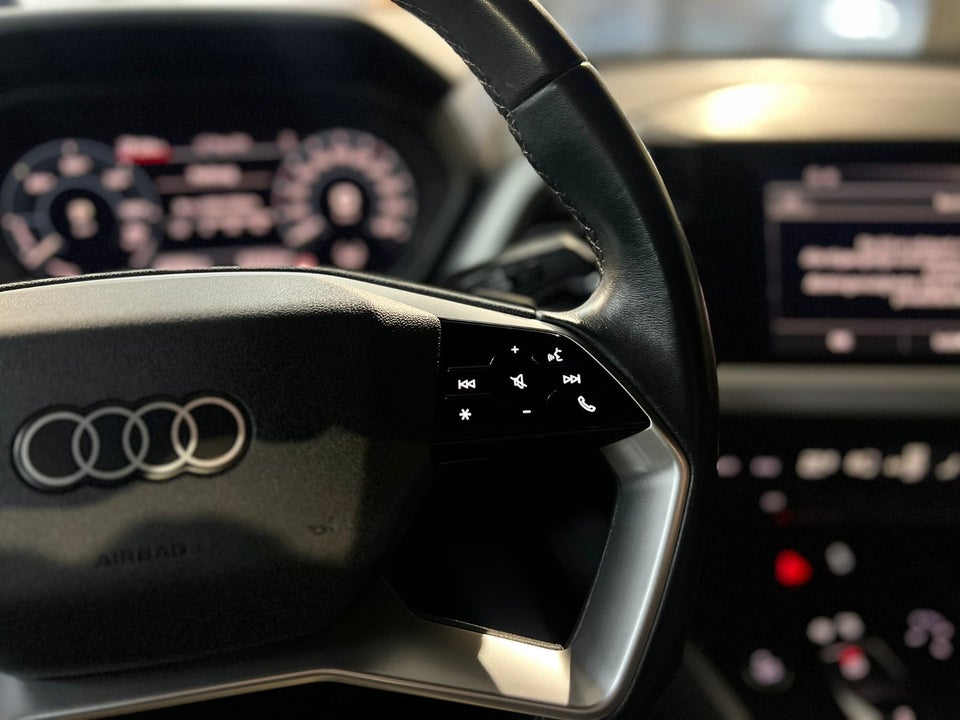 Audi Q4 e-tron 35 Advanced 5d