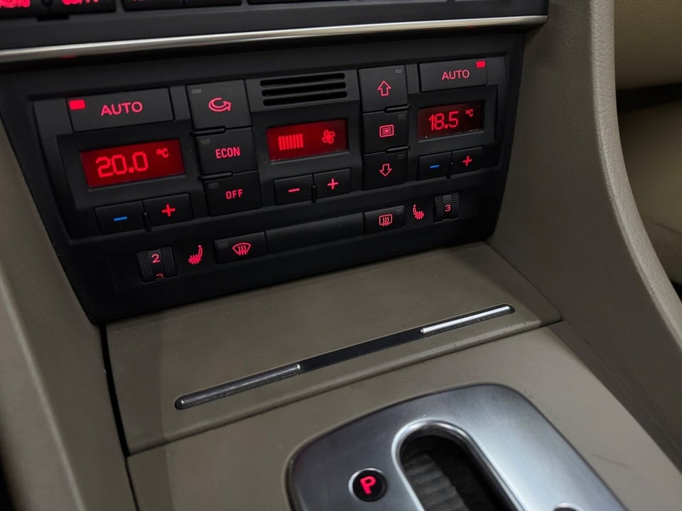 Audi A4 3,0 TDi Cabriolet quattro Tiptr. 2d