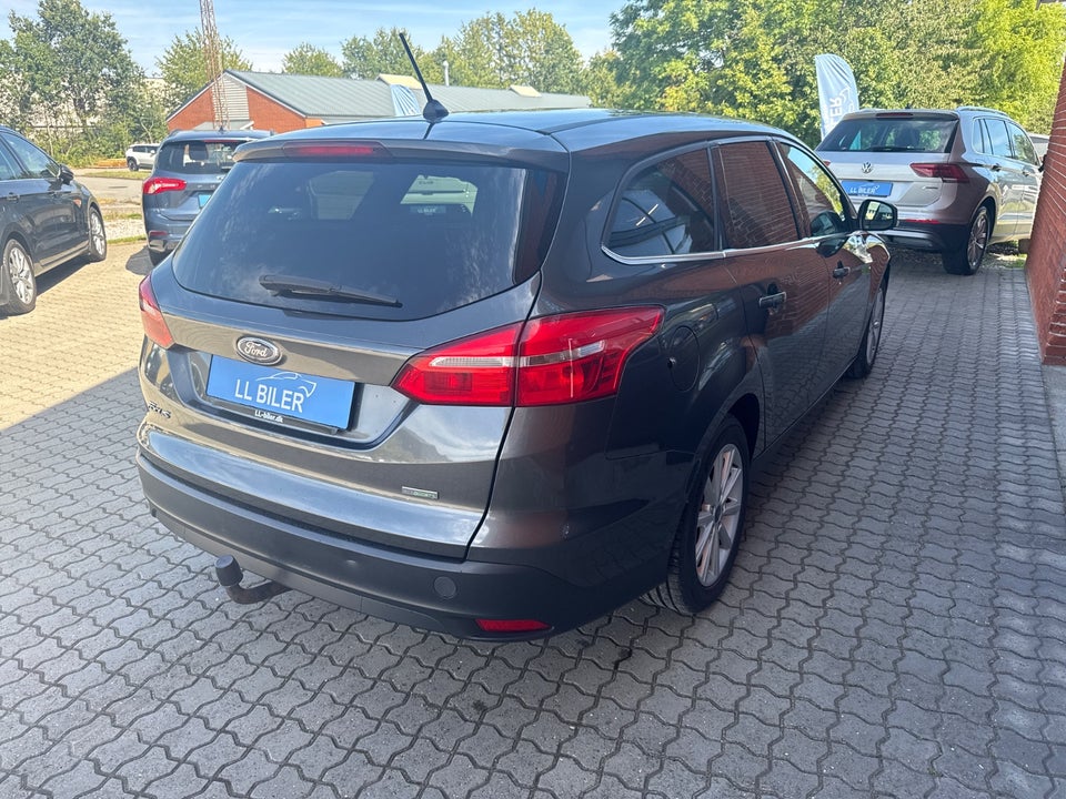 Ford Focus 1,0 SCTi 125 Titanium Fun stc. 5d
